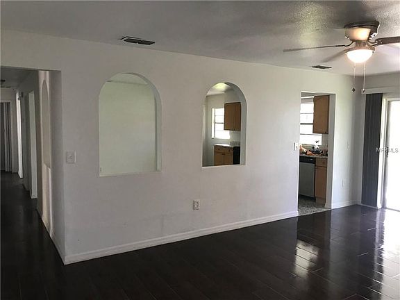 3rd image of 3660 Willow Wisp Dr N