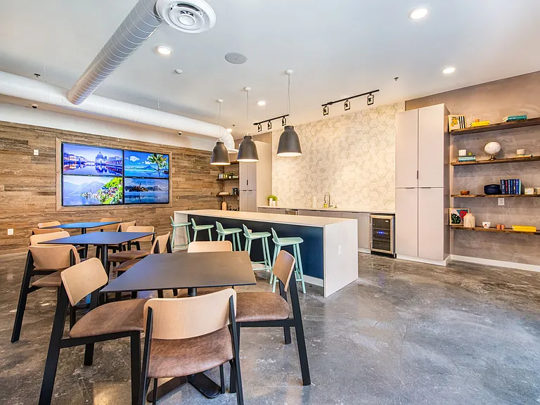 The Baxly Apartments — Photo 18