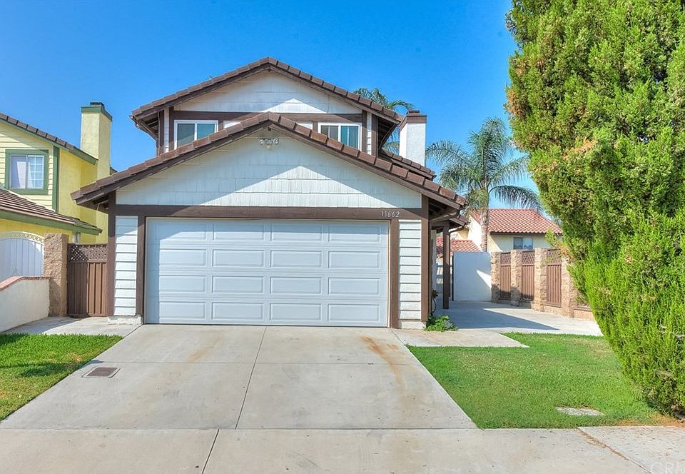 1st image of 11662 Oakknoll Ct