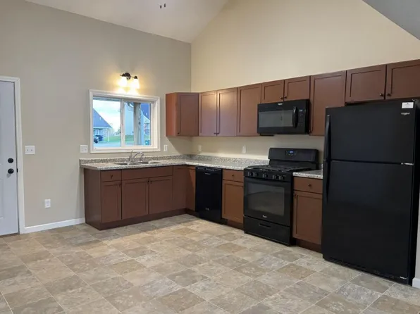 941 Quail Run, New Richmond, WI 54017