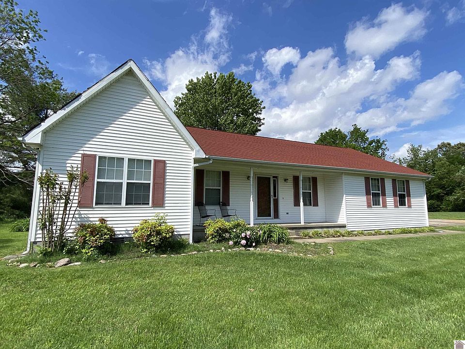 1st image of 170 Hayden Ln