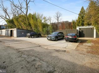 1726 34th St NW, Washington, DC 20007