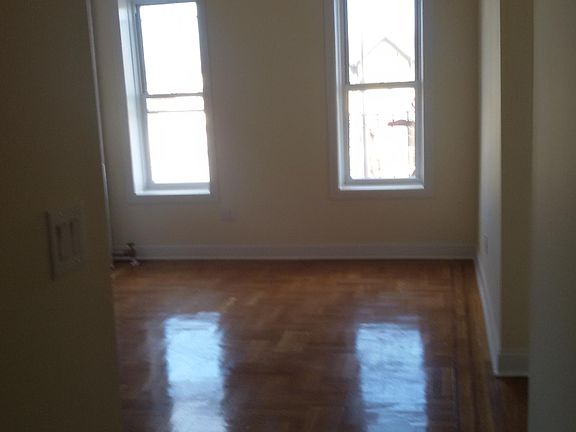 5th image of 15075 87th Ave #2
