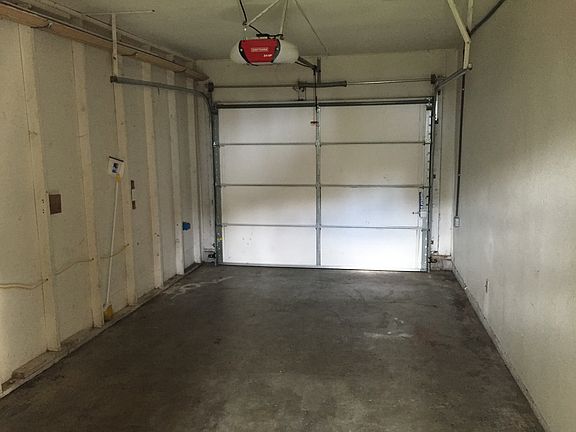 3rd image of 11608 65th Street Ct E