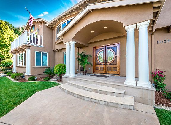 2nd image of 10397 Amistad Ct