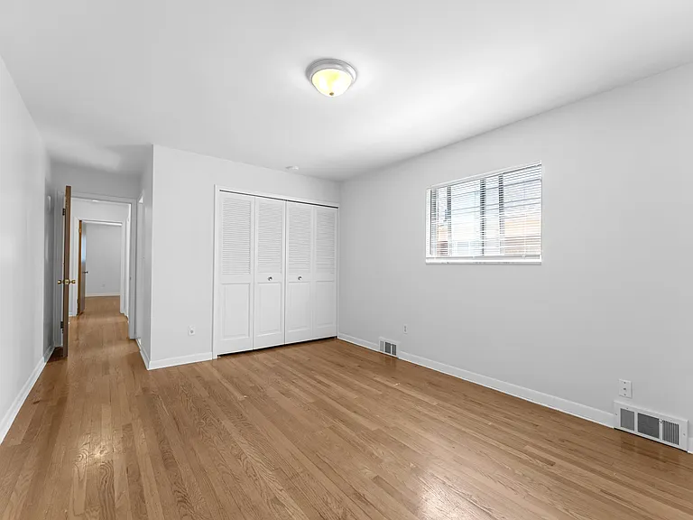 930 Trombley Rd #932 — Photo 10