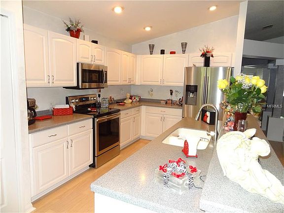 3rd image of 9226 Jiminez Dr