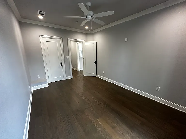 102 N Alston St #201 — Photo 9