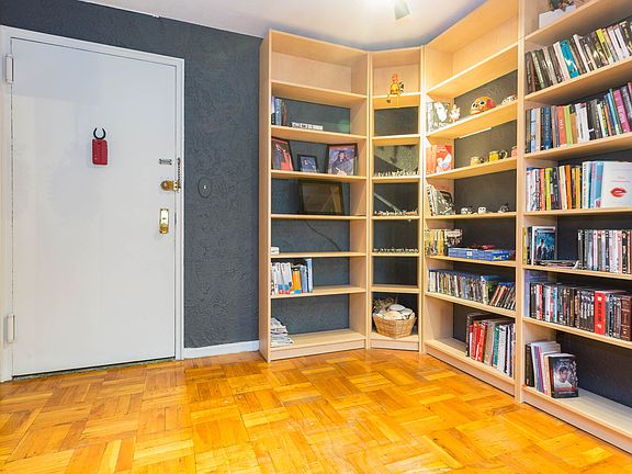 5th image of 8935 155th Ave APT 1L