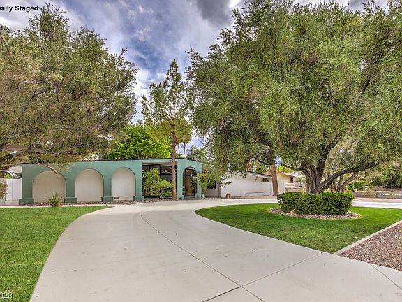 2nd image of 2801 Ashworth Cir