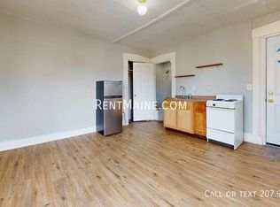 76 Court St APT 3, Bangor, ME 04401
