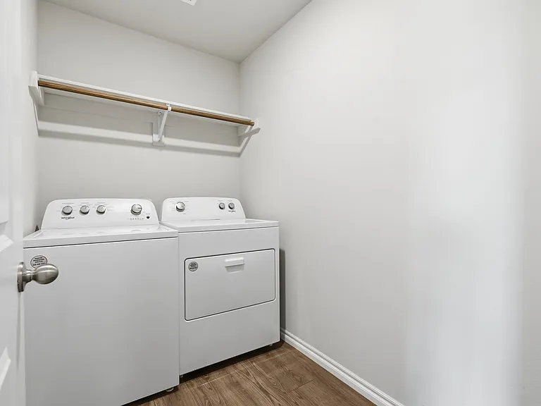 3117 Stonewall Dr — Photo 9