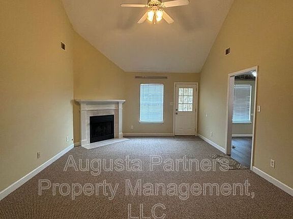 3rd image of 3714 Bansbury Pl