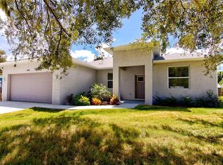 1896 Livingstone St, Sarasota, FL 34231