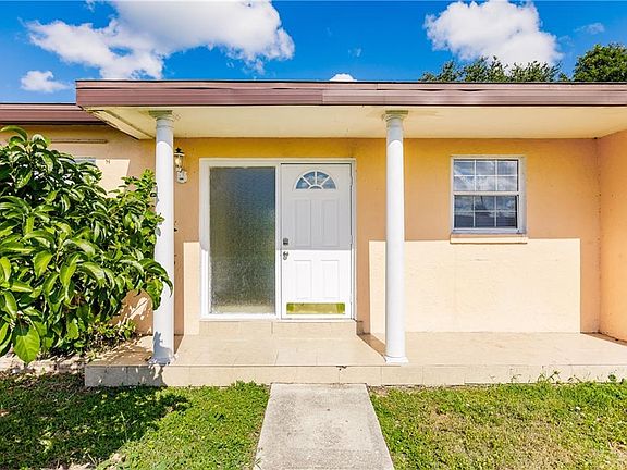 3rd image of 21450 Meehan Ave