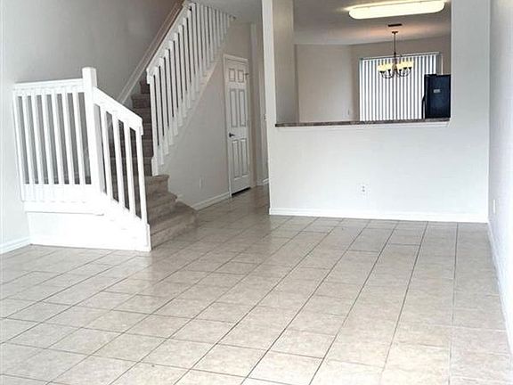 5th image of 1952 Hibiscus Ln #150B