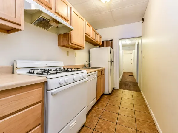 5977 Alder St APT 1, Pittsburgh, PA 15232