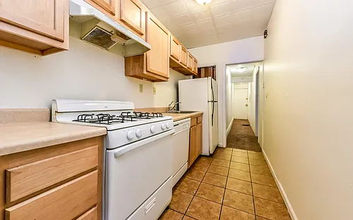 5977 Alder St #1 Photo 1