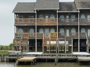 159 Boat Rd, Matagorda, TX 77457