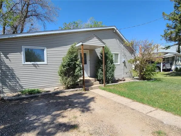 215 Mergens STREET, Weyburn, SK S4H 1R4