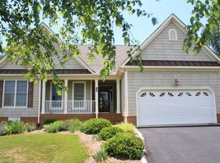 28 Fox Tail S, Irvington, VA 22480