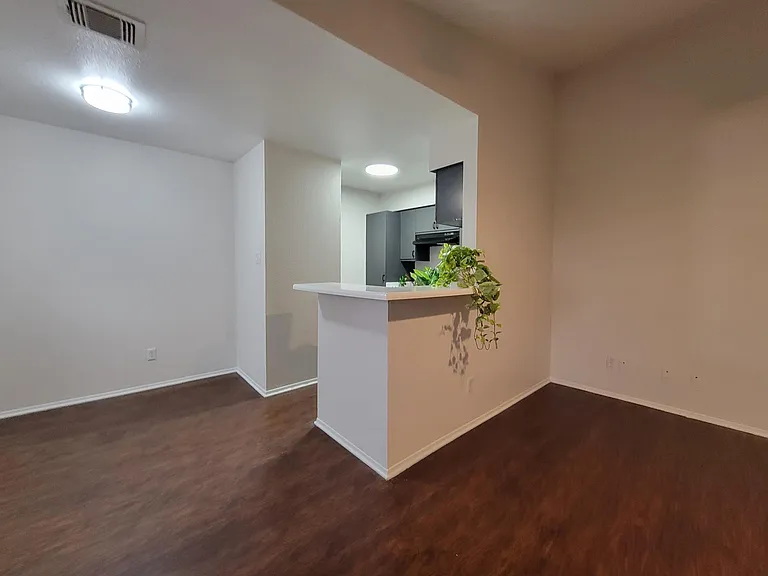 Oak Bend — Photo 18