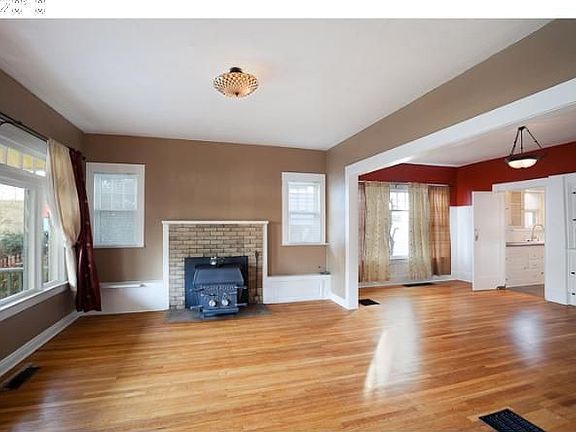 An open floor plan great for entertaining