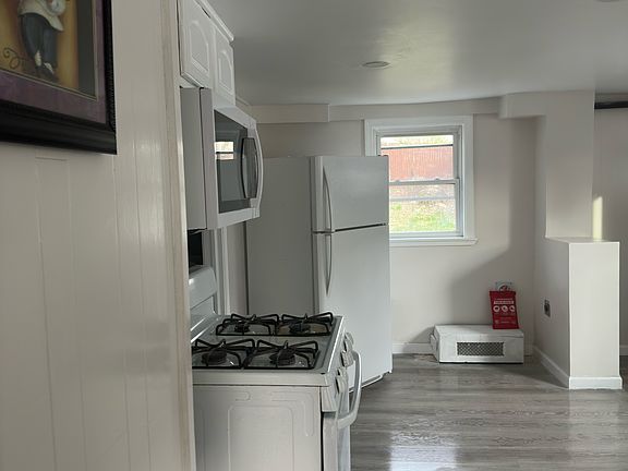 4th image of 43-45 Fountain St