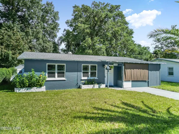 122 Palm Dr, Daytona Beach, FL 32117