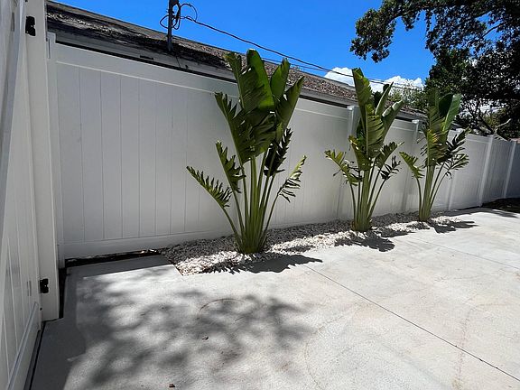 4th image of 4561 20th Ave S