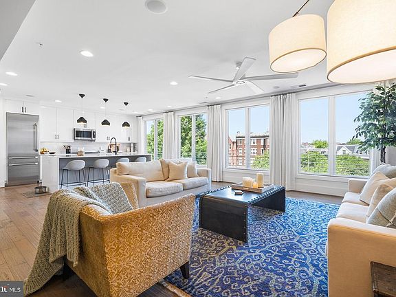 3rd image of 645 Maryland Ave NE Unit 301