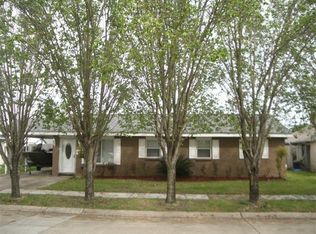 1129 Lecompte Dr, Westwego, LA 70094