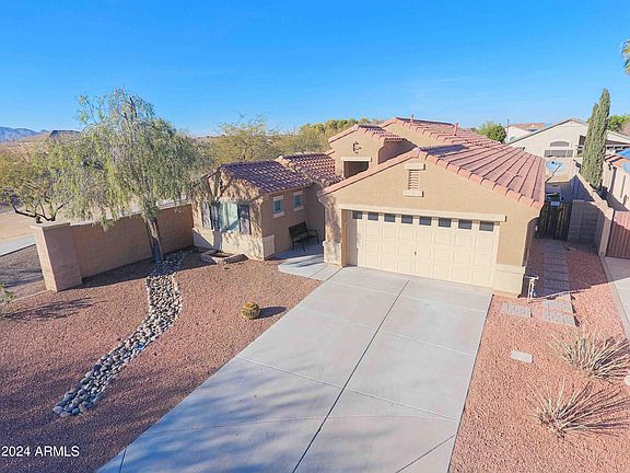 2nd image of 17676 W LARKSPUR Drive