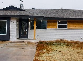 705 W Main St, Moore, OK 73160