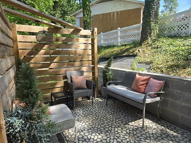 4701 Weldon Dr #B — Photo 14