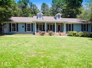 507 Chris Cir, Lawrenceville, GA 30044