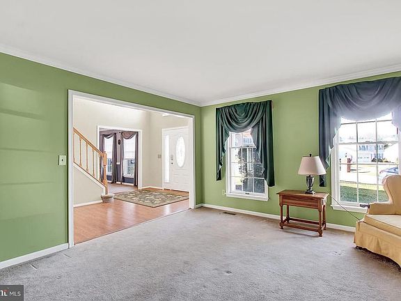 3rd image of 1201 Swindon Ct