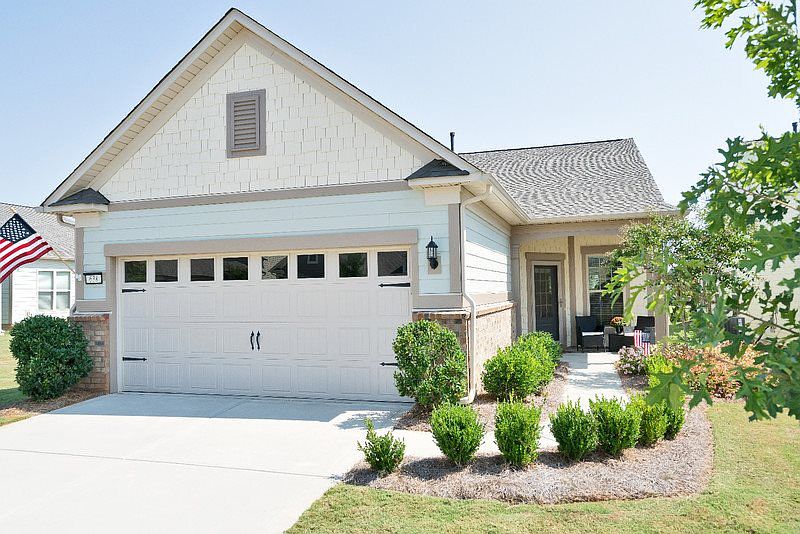 1st image of 638 Honey Dew Ln