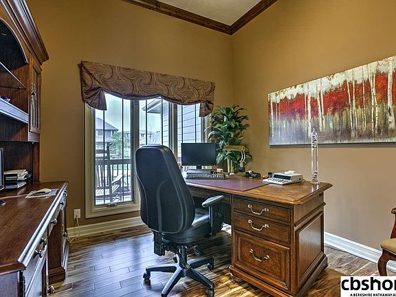 5th image of 7509 Leawood St