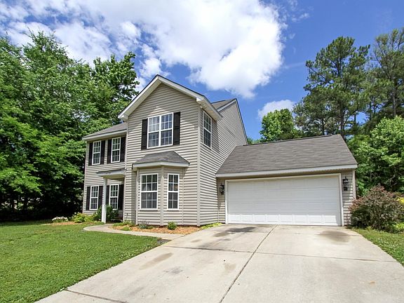 2nd image of 1410 Hollythorn Dr