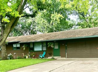 241 Paul St, Elko New Market, MN 55054