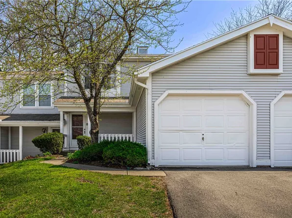 2266 Nutmeg Ct, Fairborn, OH 45324