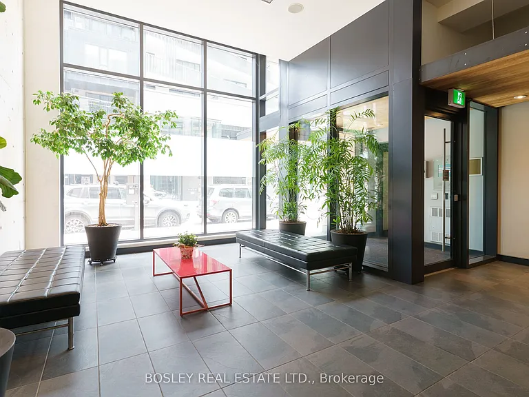 8 Dovercourt Rd #221 — Photo 15