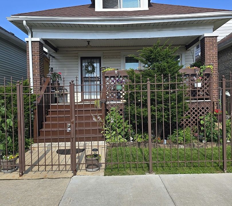 1st image of 6515 S Mozart St