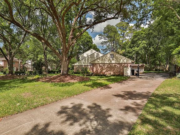 4th image of 5315 Olympia Fields Ln