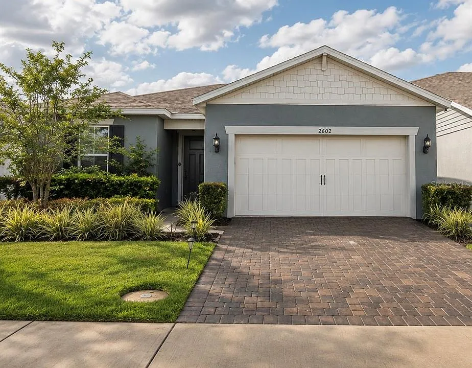 2602 Autumn Peace Dr