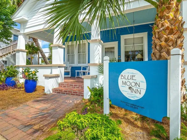 19 Leslie St, Apalachicola, FL 32320