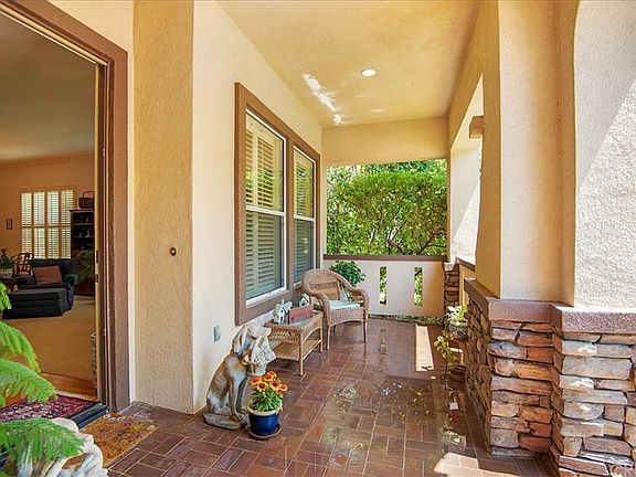 3rd image of 28842 Rock Canyon Dr