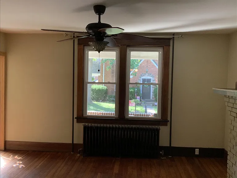 Living room with ceiling fan