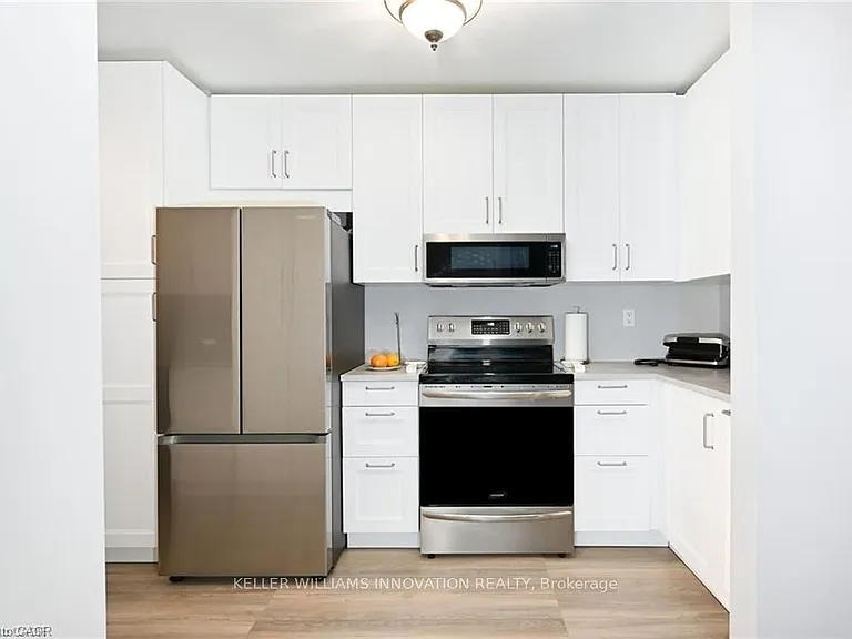 8 Buss Ct — Photo 4